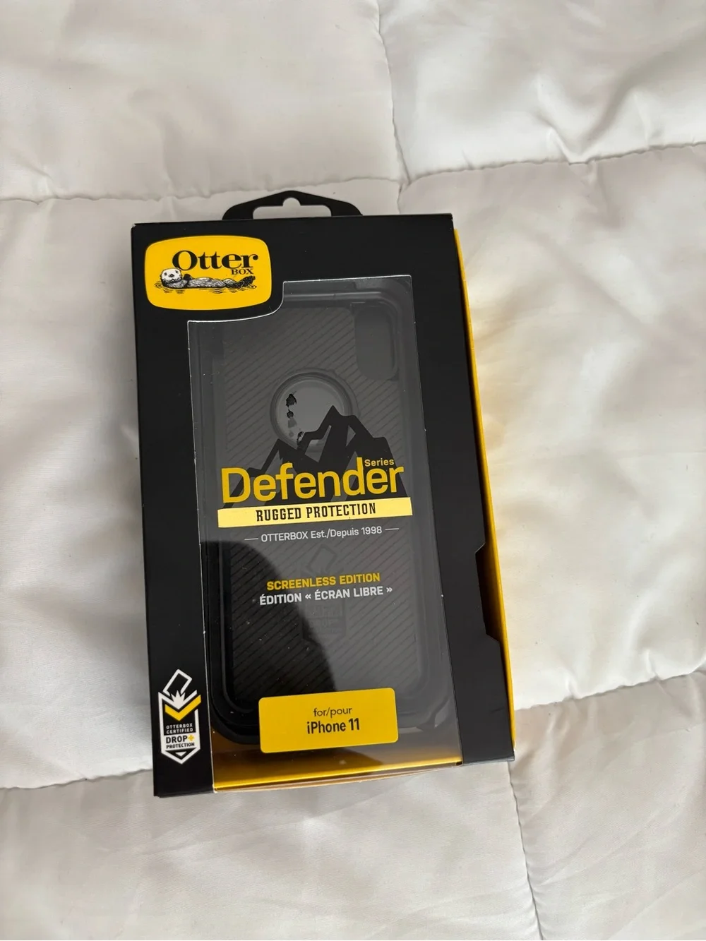 OtterBox Defender Series Rugged Protection Case for iPhone 11 - Black